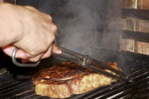 carne a la brasa - parrilla - restaurante la española